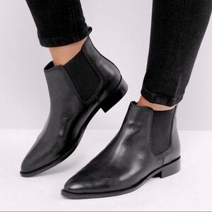 Joie Black Leather Ankle Boots Size  36